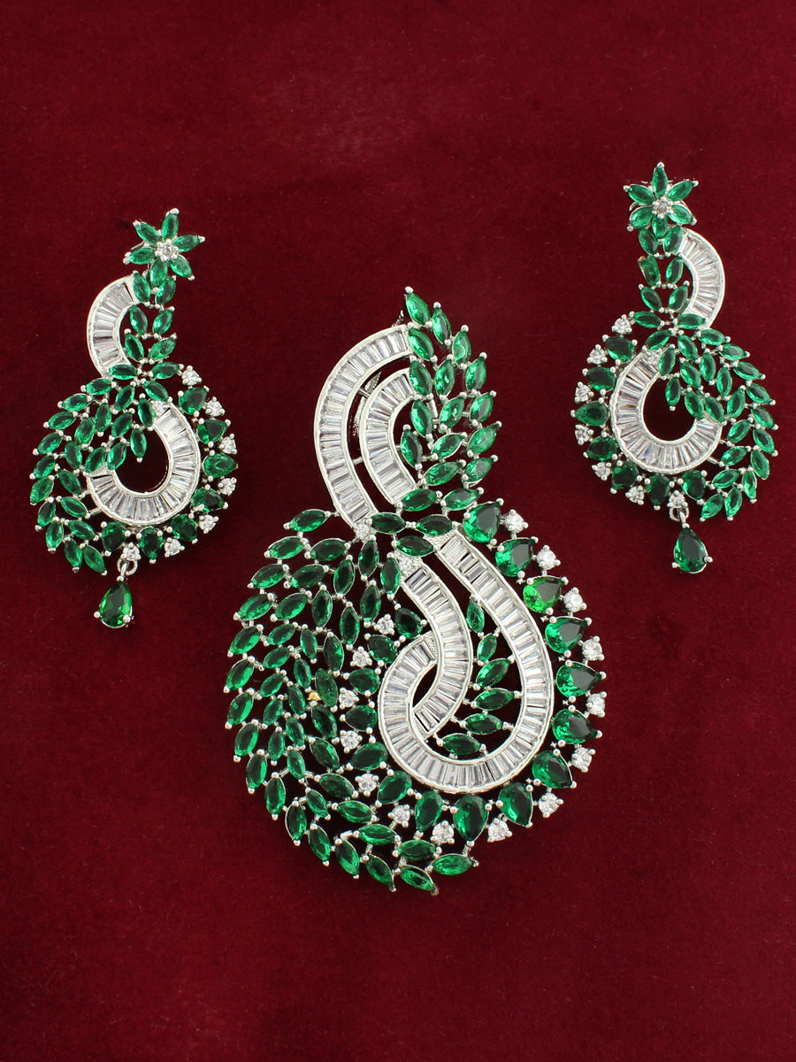 Lisa Pendant Earrings Set-Green