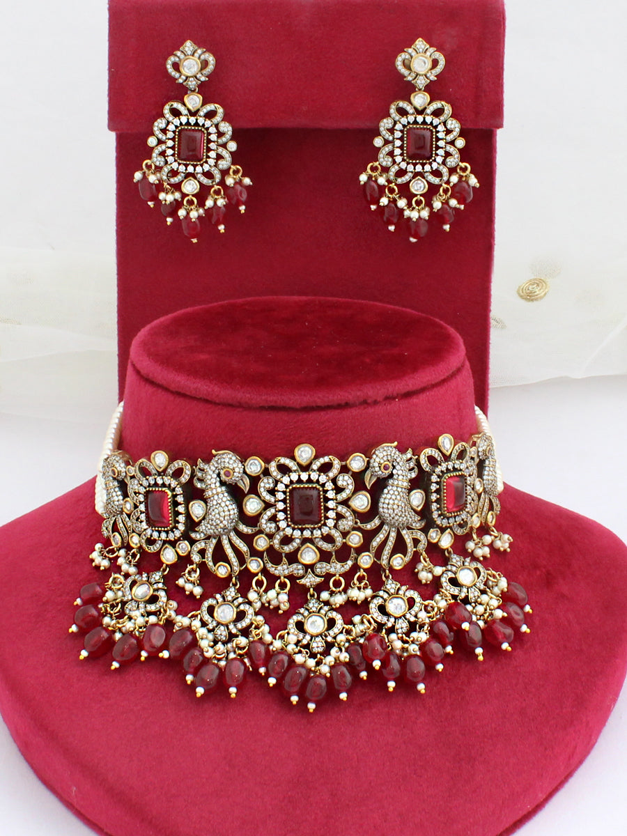 Ridhanshi Choker Neckace Set-Maroon