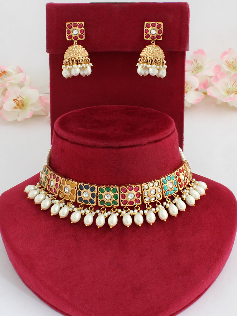 Dhriti Choker Necklace Set