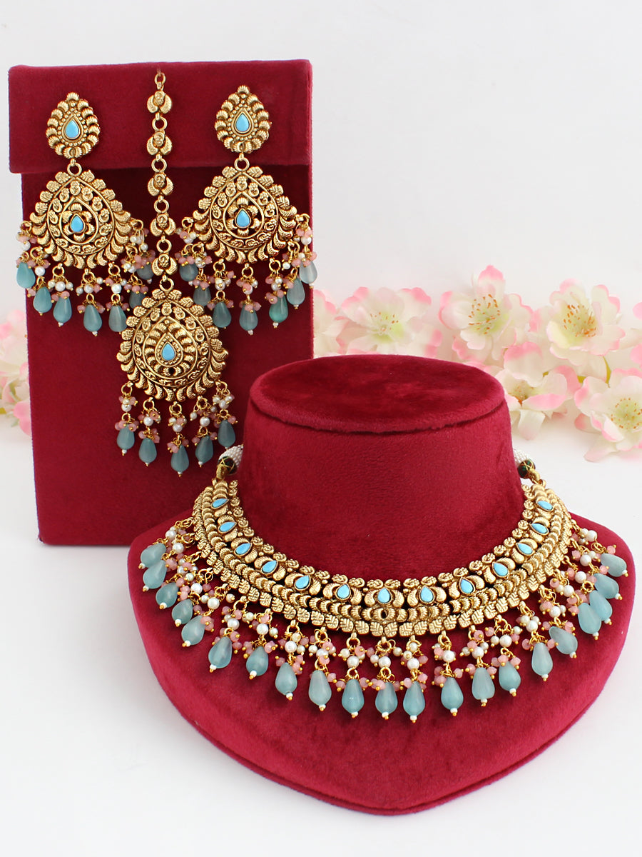 Aradhya Necklace Set