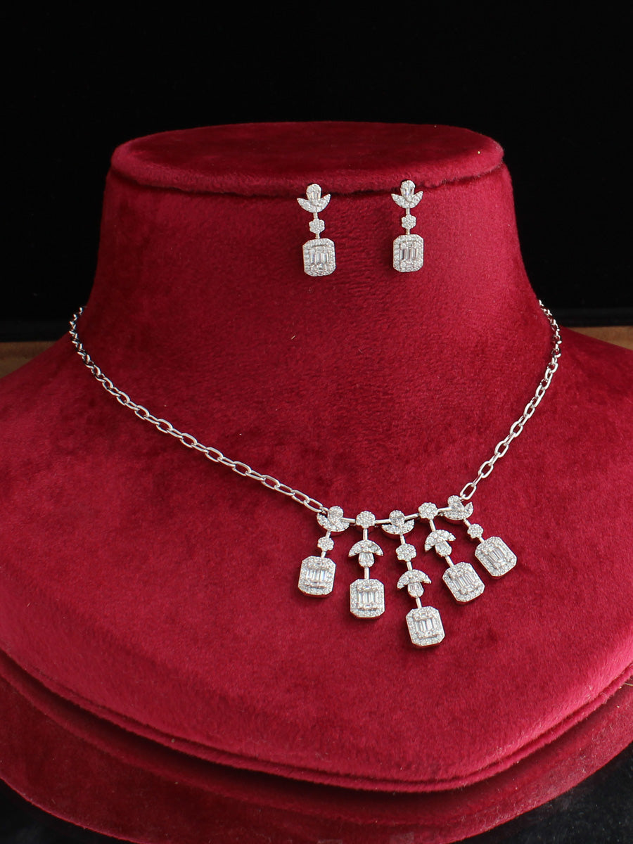 Anne Necklace Set