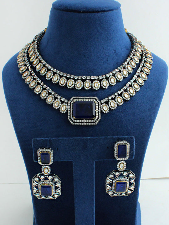 Gianna Necklace Set