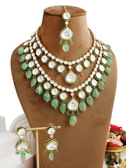 Inayat Necklace Set