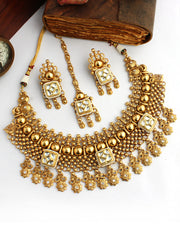 Janaki Bib Necklace Set-White