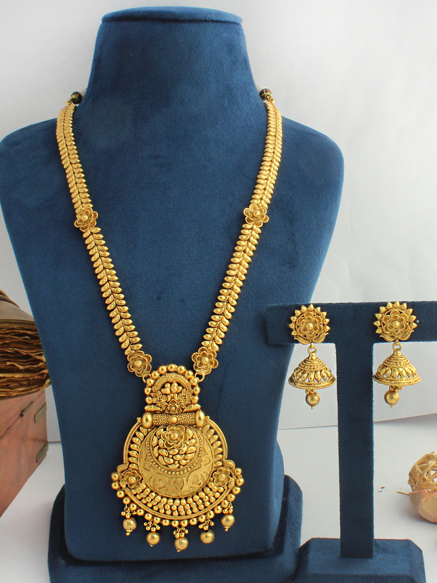 Prajna Long Necklace Set-Gold