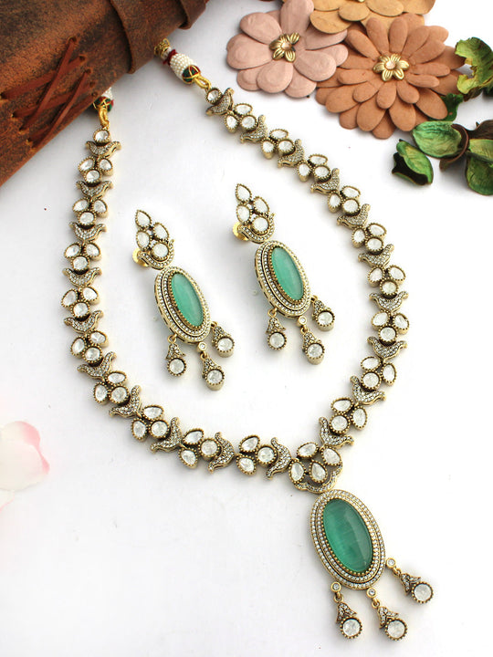 Kiana Necklace Set