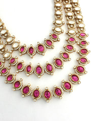 Shravya Necklace Set