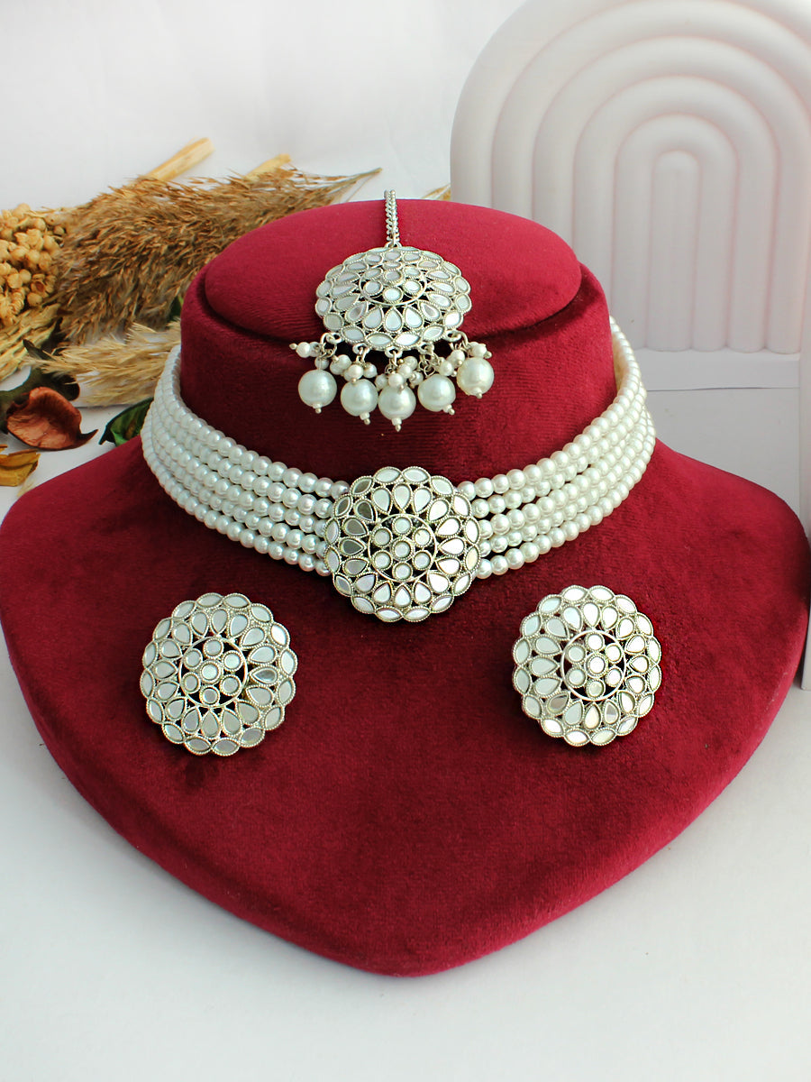 Mrinali Choker Necklace Set-Silver