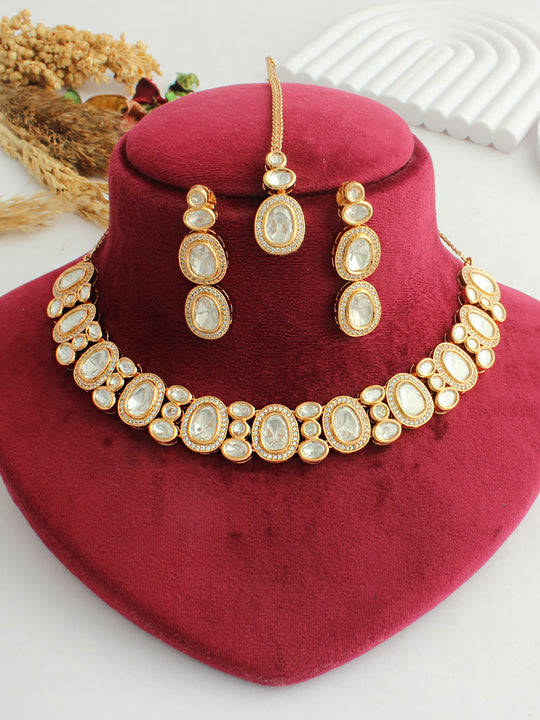 Nimisha Necklace Set