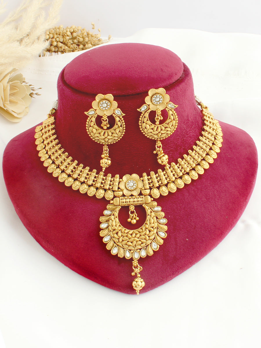 Shree Necklace Set