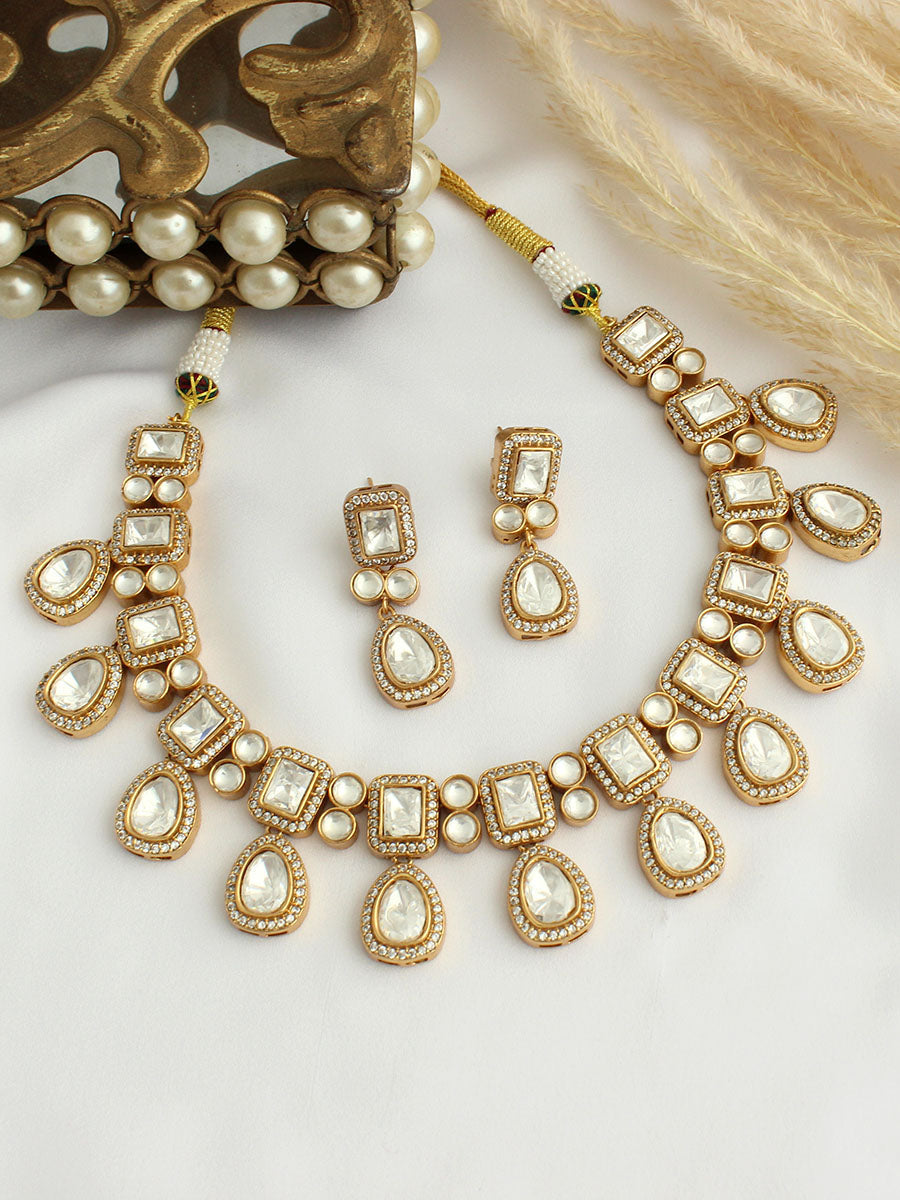 Urvi Necklace Set-White