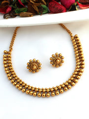 Priya Necklace Set-Gold