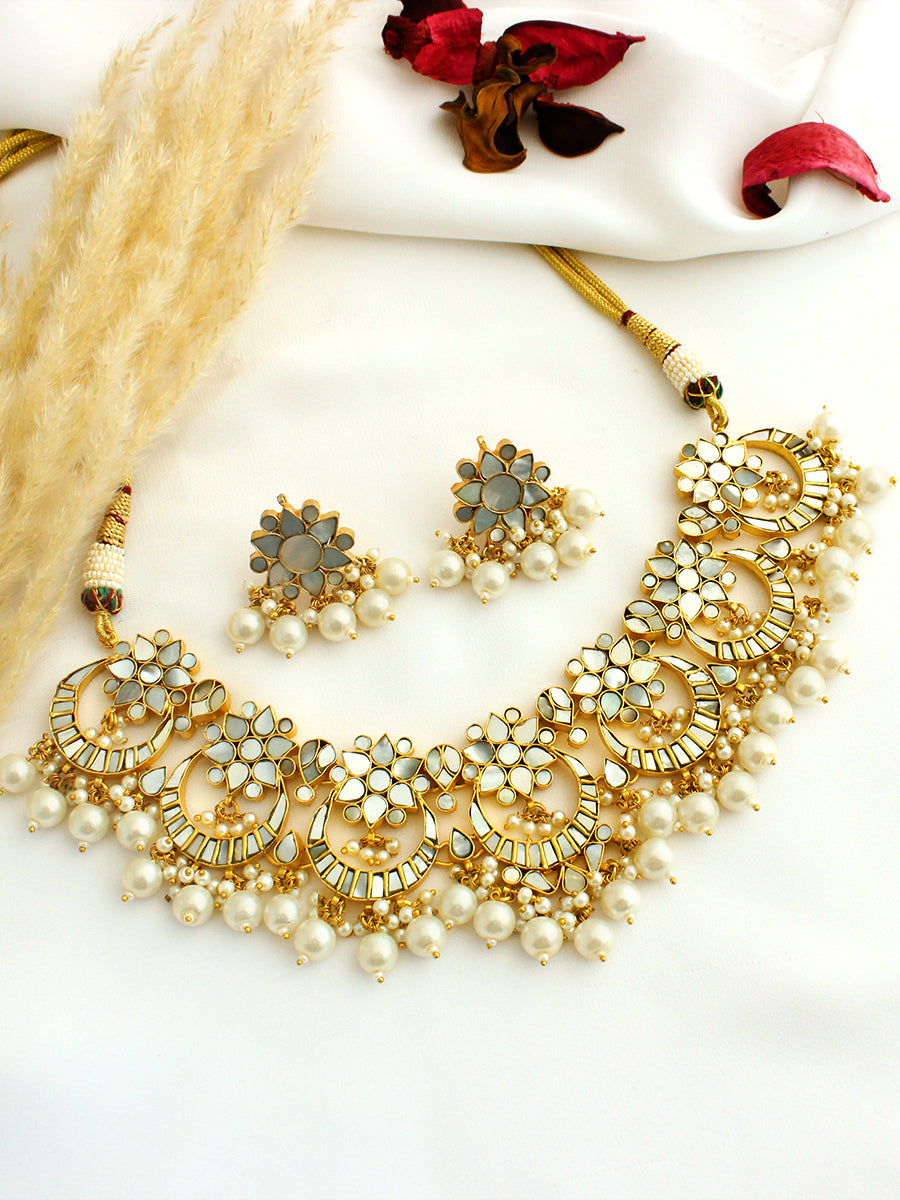 Shreyasi Necklace Set-Ivory